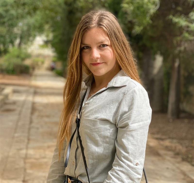 Sarah Axiaq