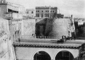 A post-war picture of Valletta Main Gate with the Vernon Club in the background A post-war picture of Valletta Main Gate with the Vernon Club in the background