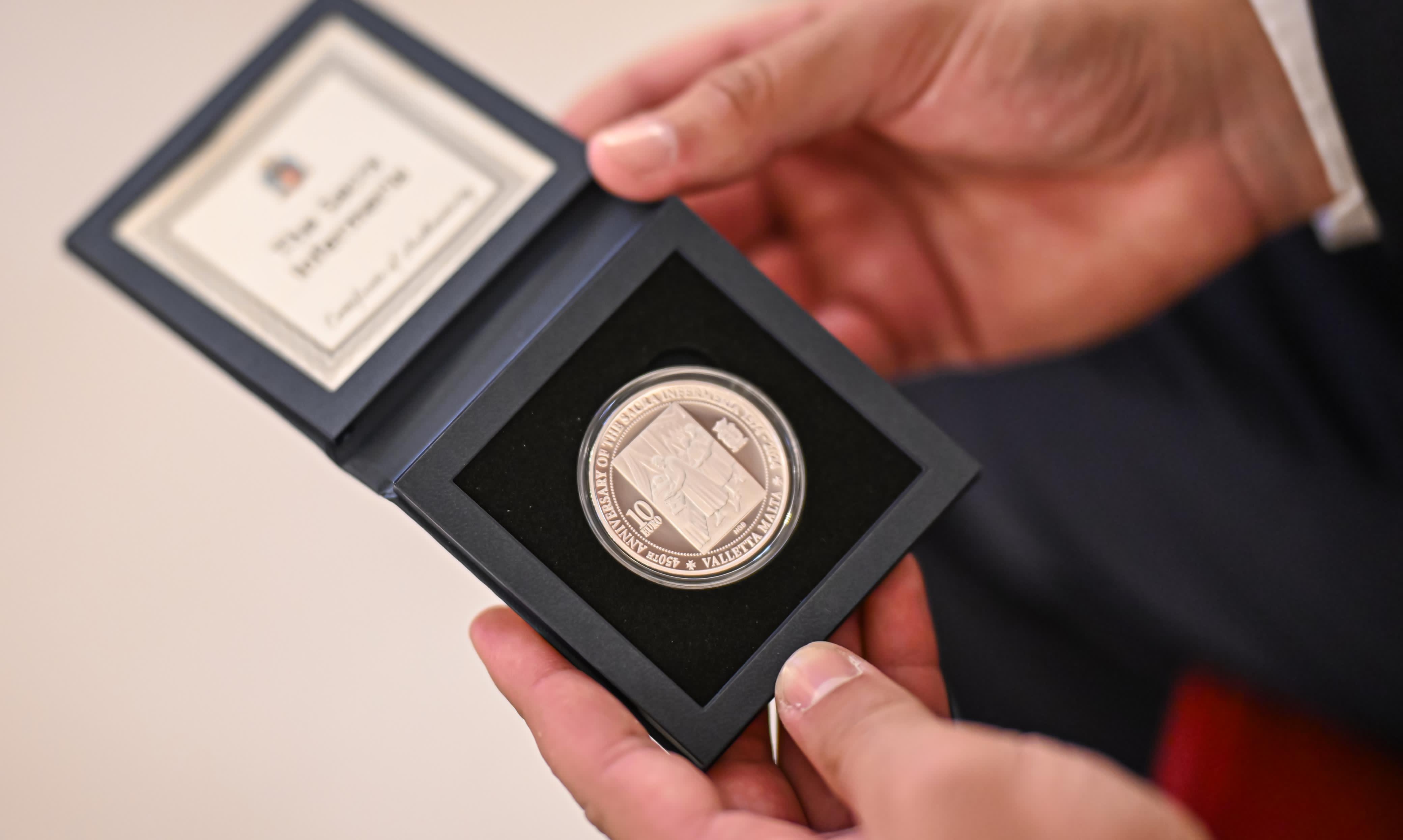 Sacra Infermeria Coin