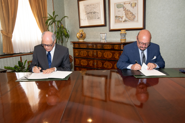 Central Bank of Malta signs Memorandum of Understanding with the Malta Stock Exchange Central Bank of Malta signs Memorandum of Understanding with the Malta Stock Exchange