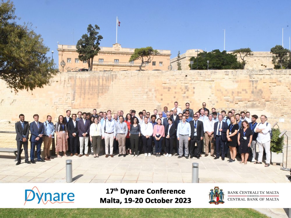 Dynare Group Photo Dynare Group Photo