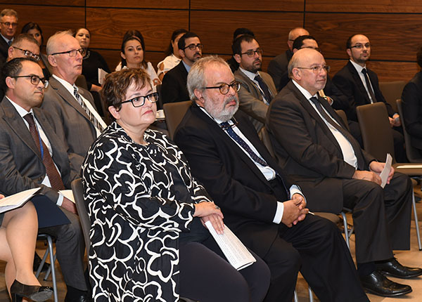 Lekċer pubblika minn Ms Sabine Lautenschläger ġewwa l-Bank Ċentrali ta’ Malta Lekċer pubblika minn Ms Sabine Lautenschläger ġewwa l-Bank Ċentrali ta’ Malta
