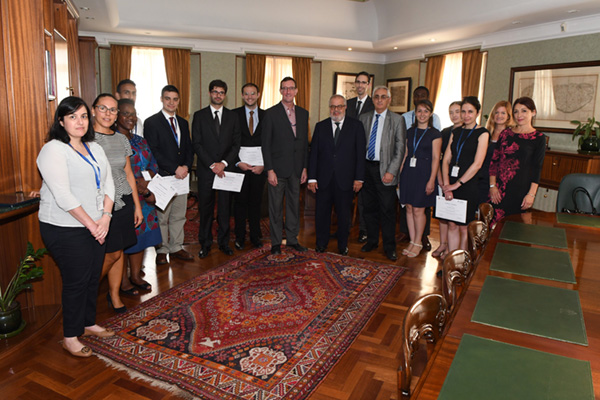 Korsijiet Speċjalizzati fil-Bank Ċentrali ta’ Malta Korsijiet Speċjalizzati fil-Bank Ċentrali ta’ Malta