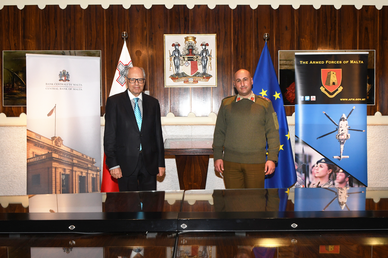 Il-Bank Ċentrali ta’ Malta jiffirma ftehim kollaborattiv mal-Forzi Armati ta’ Malta Il-Bank Ċentrali ta’ Malta jiffirma ftehim kollaborattiv mal-Forzi Armati ta’ Malta