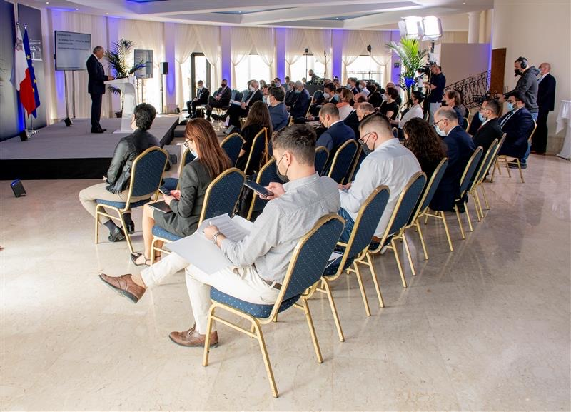 Tnedija waqt konferenza tar-Rapport Annwali tal-Bank Ċentrali għall-2021