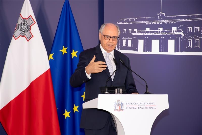 Il-Gvernatur tal-Bank Ċentrali ta&rsquo; Malta, il-Professur Edward Scicluna