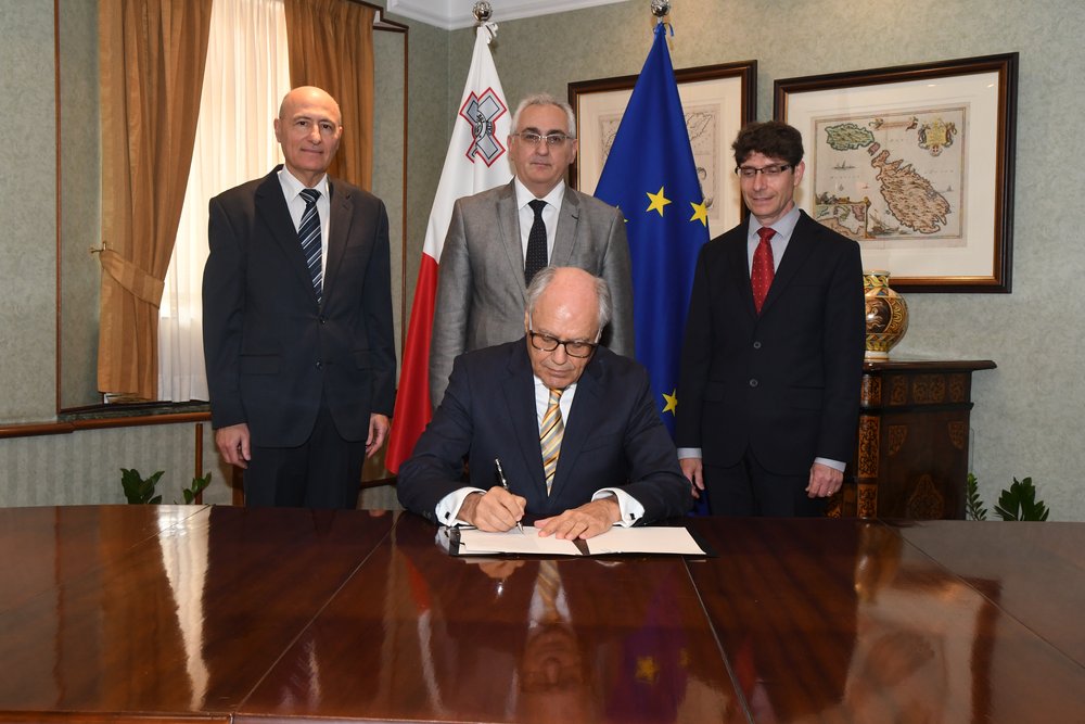 Central Bank of Malta signs the European System of Central Banks and Single Supervisory Mechanism Equality, Diversity and Inclusion Charter Central Bank of Malta signs the European System of Central Banks and Single Supervisory Mechanism Equality, Diversity and Inclusion Charter