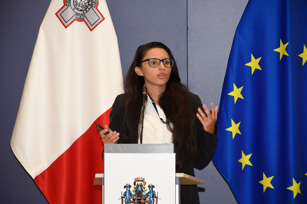 Ms Sarah Spiteri, Senior Economist, Bank Ċentrali ta' Malta Ms Sarah Spiteri, Senior Economist, Bank Ċentrali ta' Malta