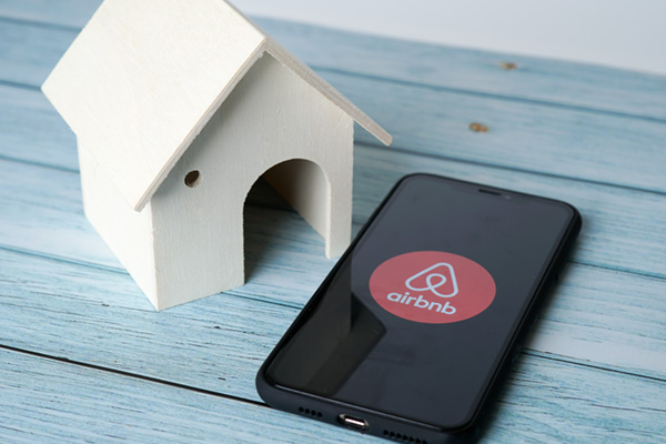 Airbnb