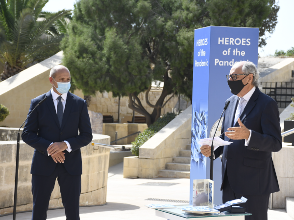 A new €2 commemorative coin extolls the Heroes of the Pandemic A new €2 commemorative coin extolls the Heroes of the Pandemic